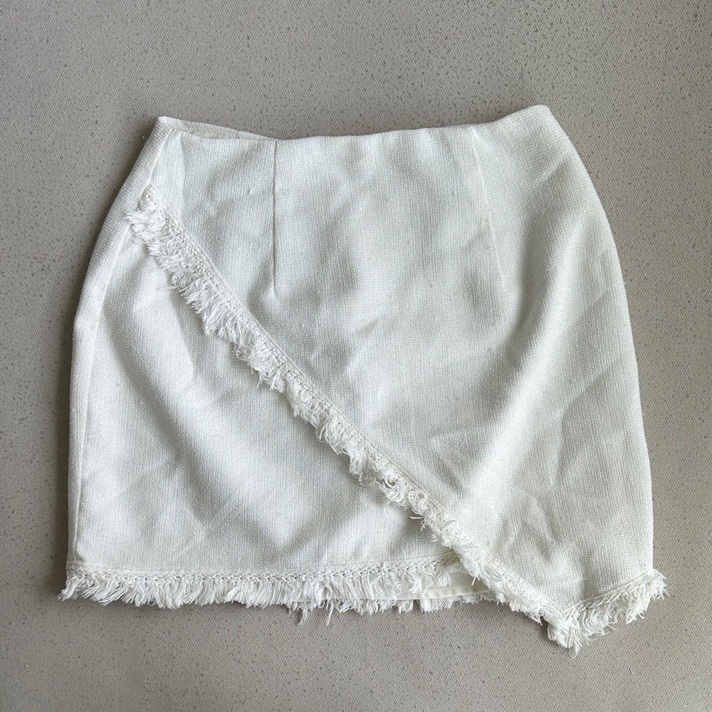 superdown White Fringe Mini Skirt